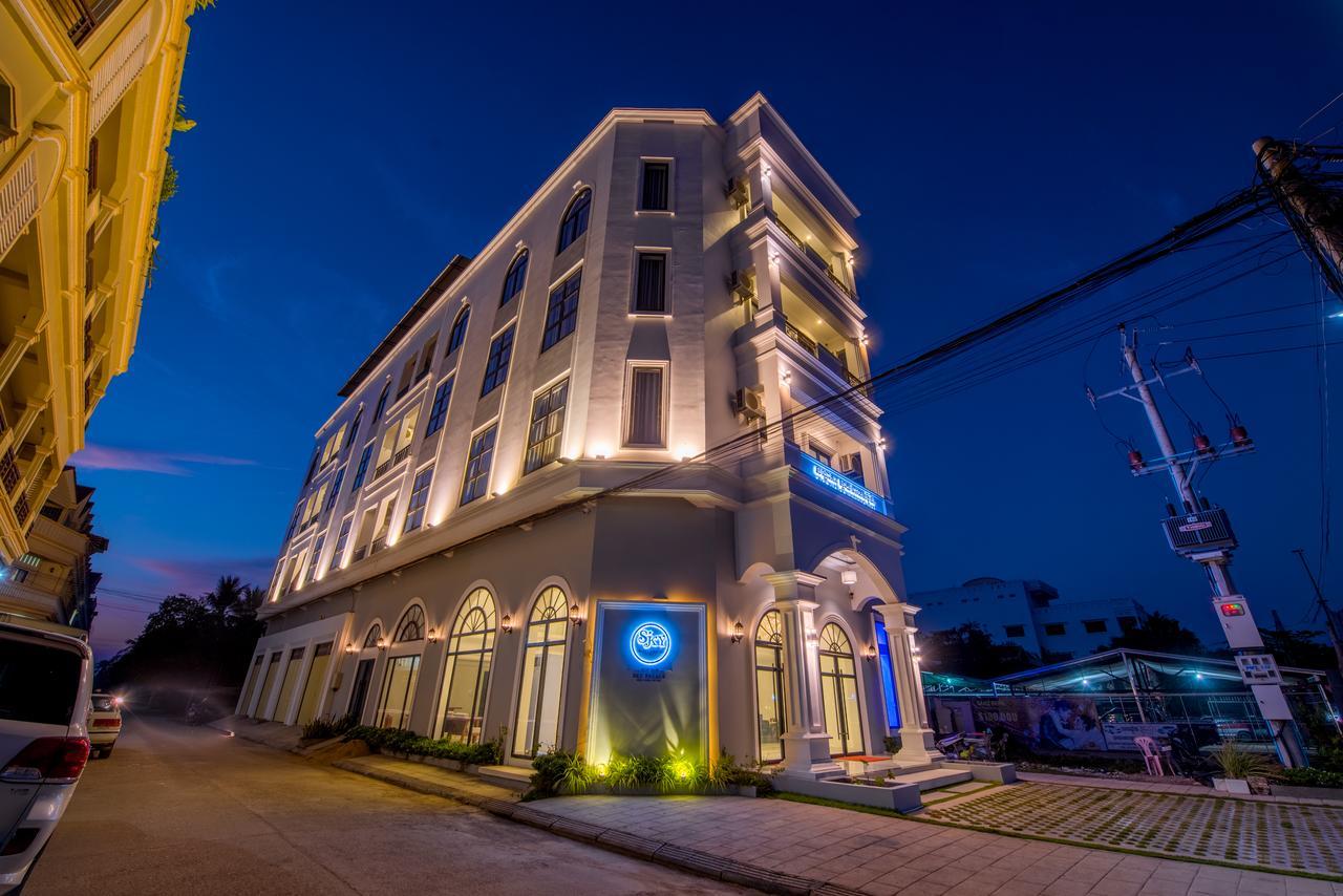Sky Palace Boutique Hotel باتامبانغ المظهر الخارجي الصورة