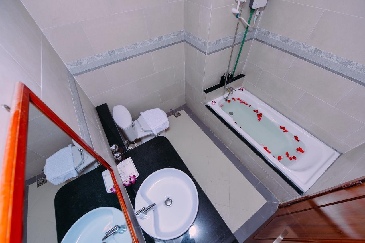 Sky Palace Boutique Hotel باتامبانغ المظهر الخارجي الصورة
