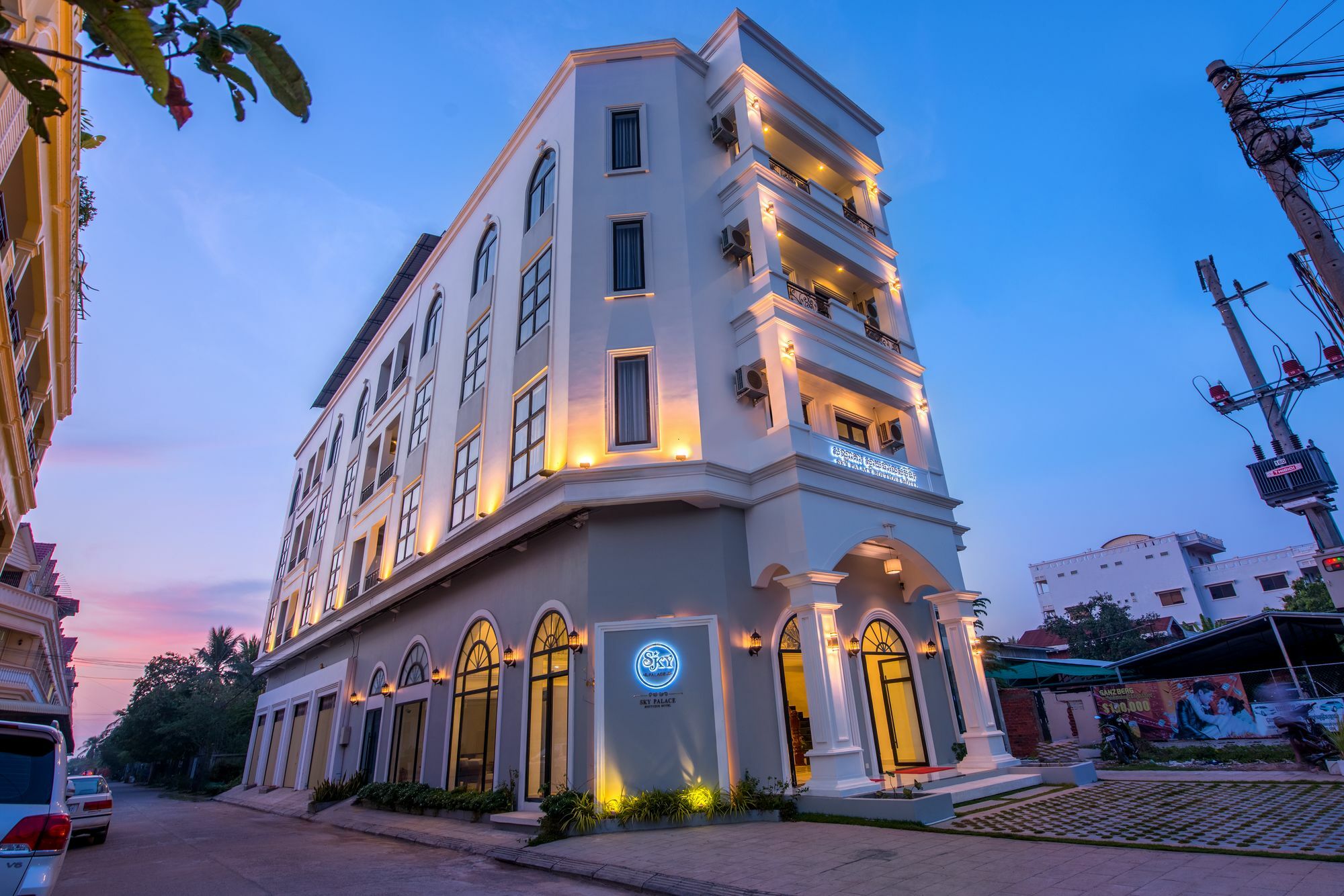 Sky Palace Boutique Hotel باتامبانغ المظهر الخارجي الصورة