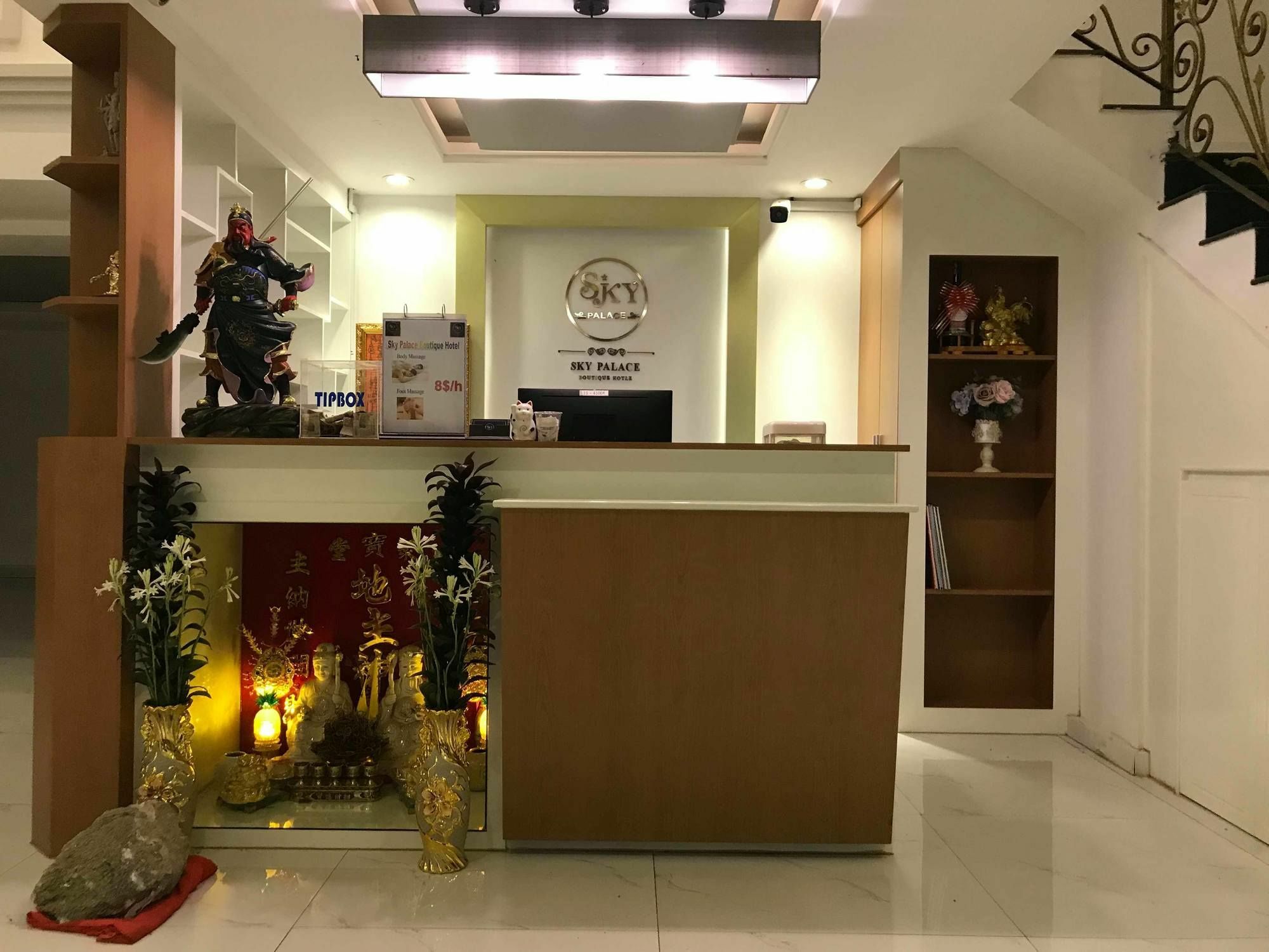 Sky Palace Boutique Hotel باتامبانغ المظهر الخارجي الصورة