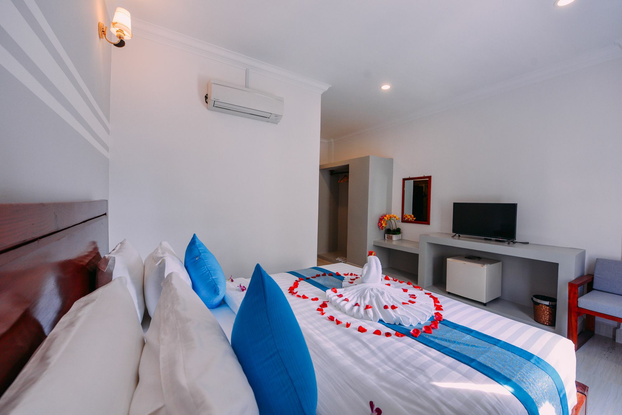 Sky Palace Boutique Hotel باتامبانغ المظهر الخارجي الصورة